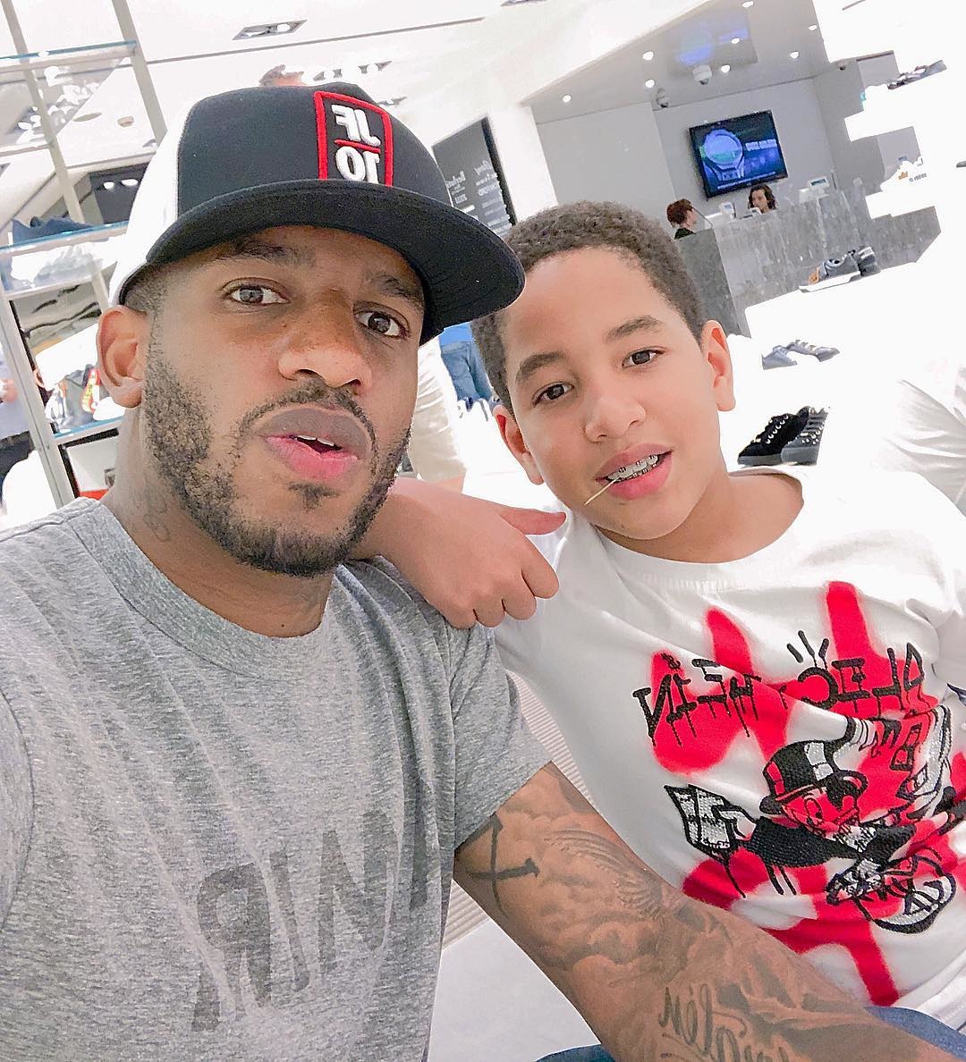 Jefferson Farfan---- on Instagram_ _____BkxoyrzAlR