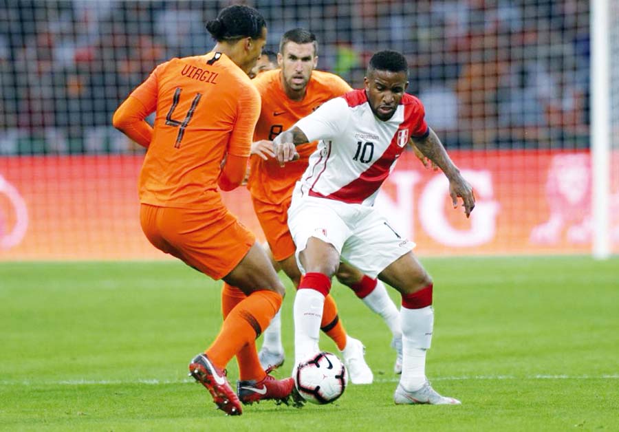 Holanda vs Perú, amistoso