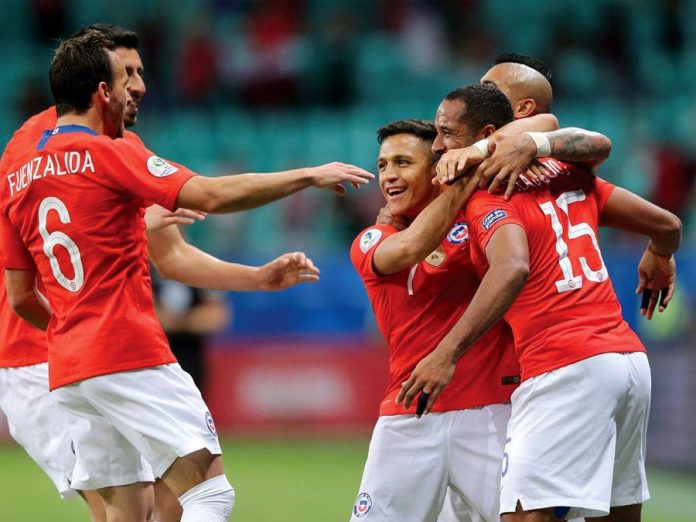 Chile venció 2-1 a Ecuador