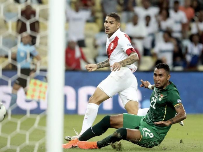 Perú gano 1-3 a Bolivia
