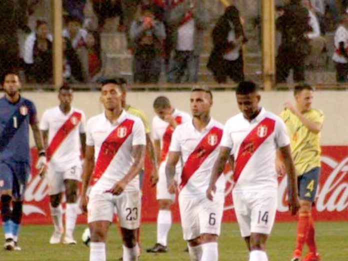 Perú fue goleado 0-3 ante  Colombia en amistoso