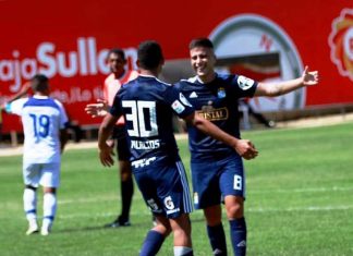 Sporting Cristal se impuso 2-0 a un humilde Alianza Atlético