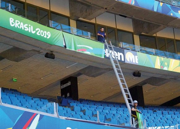 Todo Sport lleg&oacute; a Porto Alegre y pis&oacute; el Arena do Gremio, donde Per&uacute; debutar&aacute; el s&aacute;bado ante Venezuela por la Copa Am&eacute;rica