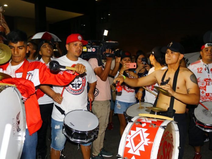 Banderazo en Porto Alegre Banderazo en Porto Alegre