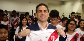 Juan Diego Flores
