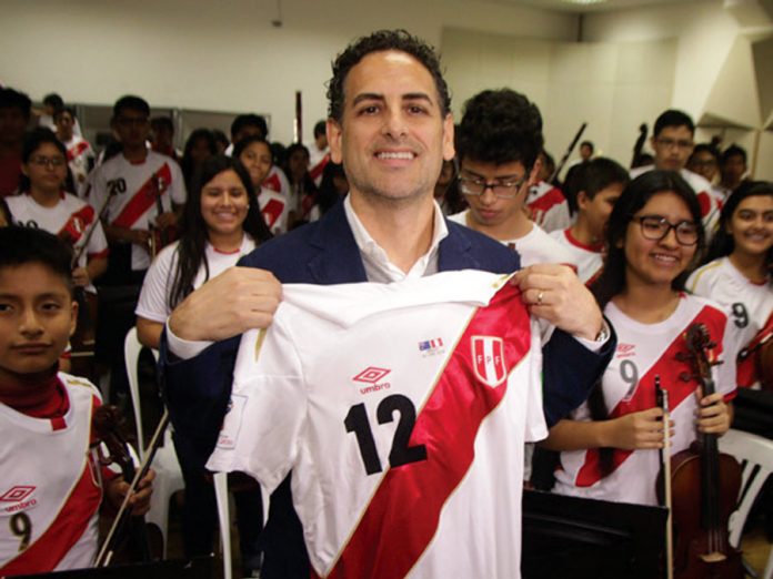 Juan Diego Flores