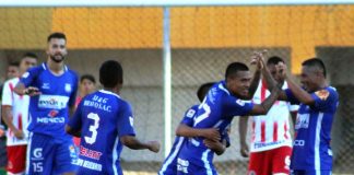 Santos FC supero 2-0 a Comerciantes Unidos