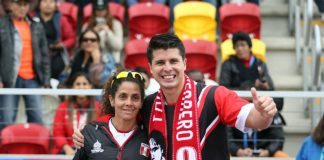 Frontonistas peruanos Claudia Suárez y Kevin Martínez