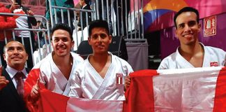 John Trebejo, Oliver Del Castillo y Carlos Lam ganaron medalla dorada en Kata masculino por equipos