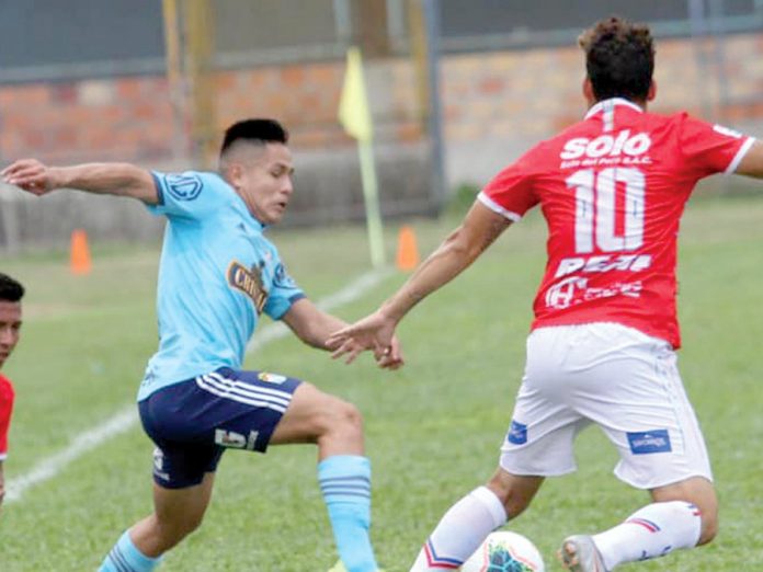 Sporting Cristal cayó 2-1 ante Unión Comercio Sporting Cristal cayó 2-1 ante Unión Comercio