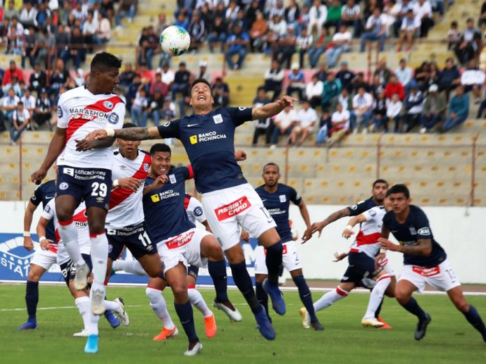 Deportivo Municipal le empataron 2-2 en los minutos finales de penal en Trujillo a Alianza Lima