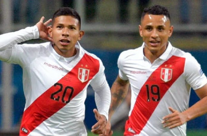 Edison Flores y Yoshimar Yotún Edison Flores y Yoshimar Yotún