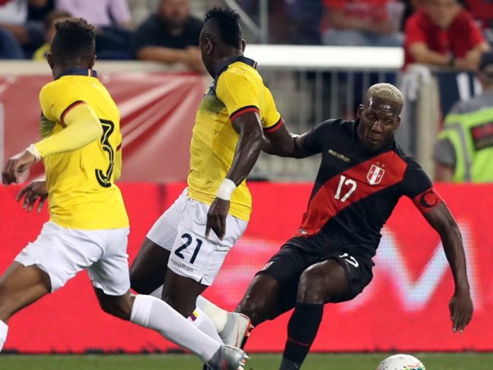 Luis Advíncula Luis Advíncula