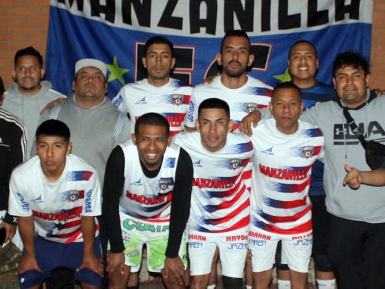 Manzanilla FC (Paraguay) que llev&oacute; a su fervorosa hinchada