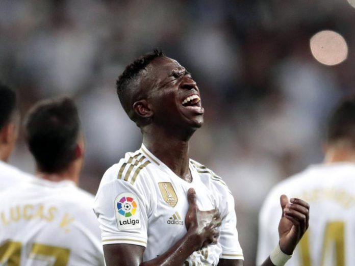 Real Madrid se impuso 2-0 a Osasuna