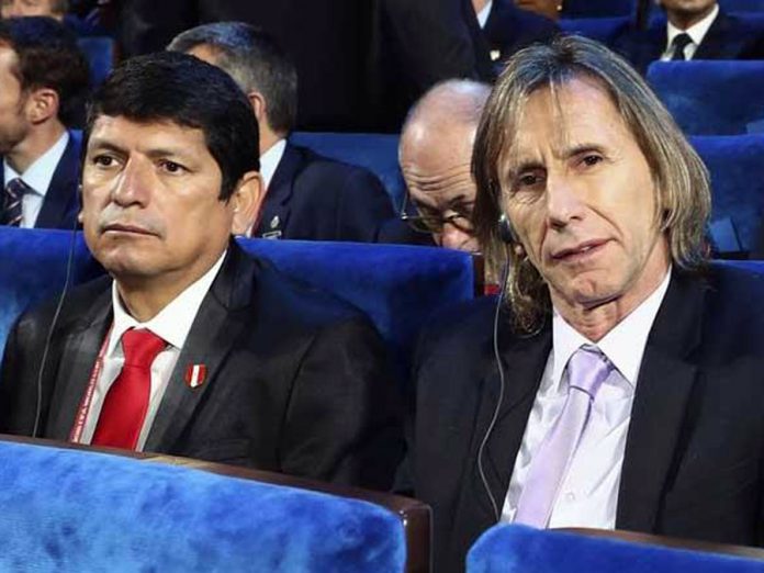 Agustín Lozano, presidente de la FPF y Ricardo Gareca Agustín Lozano, presidente de la FPF y Ricardo Gareca