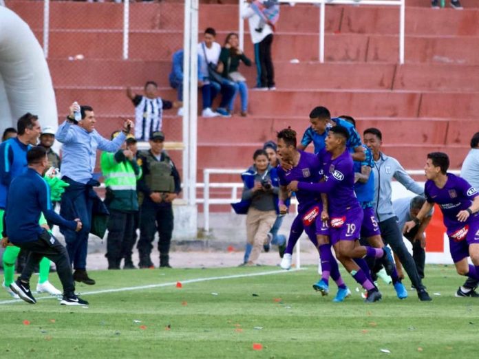 Alianza Lima venció agónicamente 3-2 a Melgar Alianza Lima venció agónicamente 3-2 a Melgar