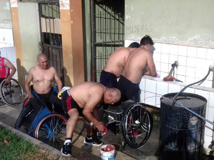 Basquetbolistas en Silla de Ruedas