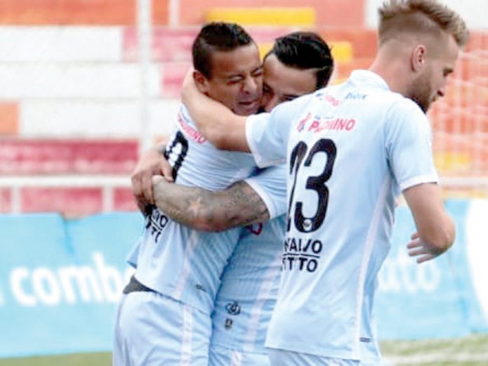 Real Garcilaso venció a la Universidad César Vallejo 2-0