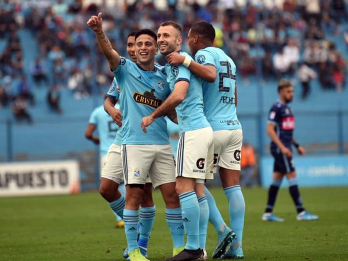 Sporting Cristal goleó 3-0 a Real Garcilaso