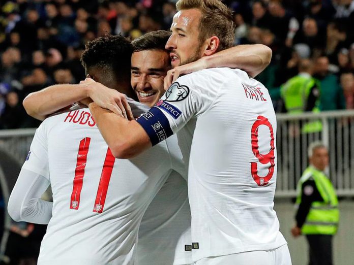 Ingleses aplastaron a Kosovo Ingleses aplastaron a Kosovo