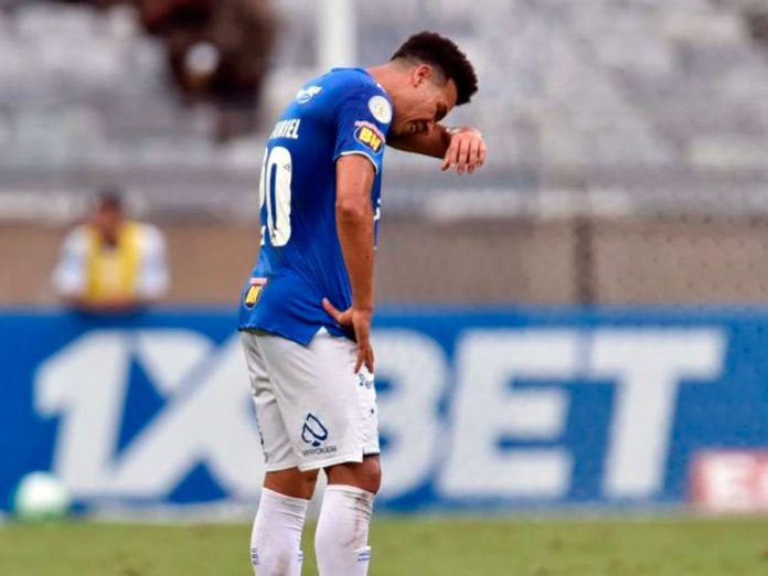 Cruzeiro perdió 2-0 con Palmeiras y, por primera vez en su historia, bajó a la Serie B