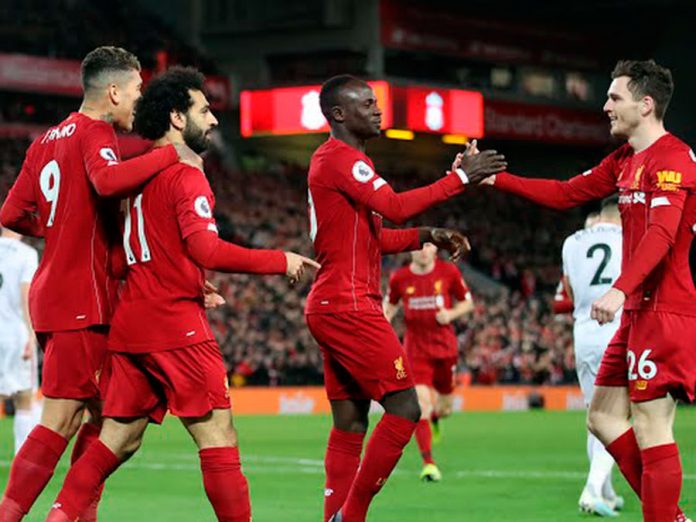 Liverpool venció de local por 2-0 al Sheffield United