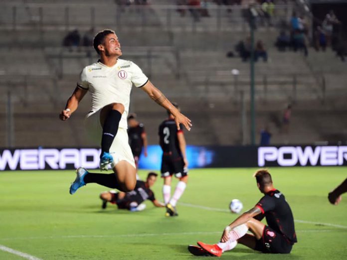 Universitario se impuso 2-1 ante Huracán en San Juan
