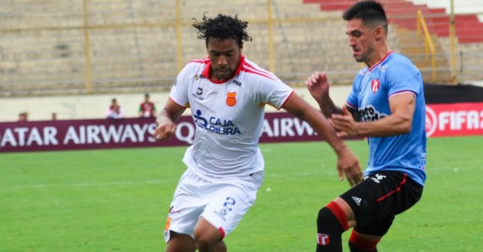 Grau cayó 2-1 con River Plate