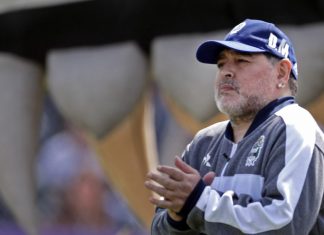 No creen en D10S MARADONA