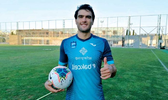ALVARO AMPUERO ALVARO AMPUERO