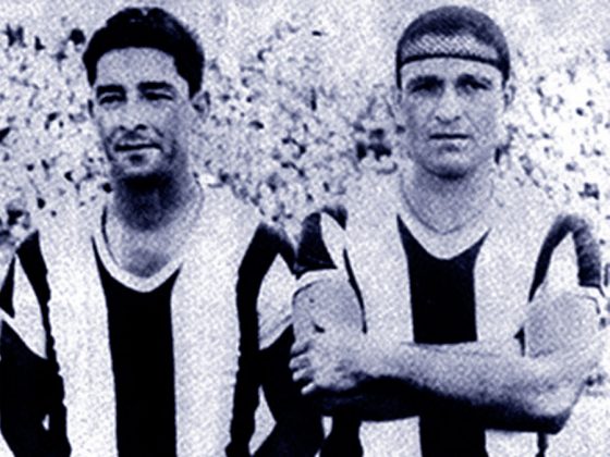 Teodoro "Lolo" Fern&aacute;ndez, junto a otros cuatro futbolistas de Universitario, vistieron la blanquiazul en una gira por Chile.
