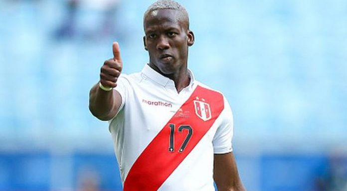 Luis Advíncula