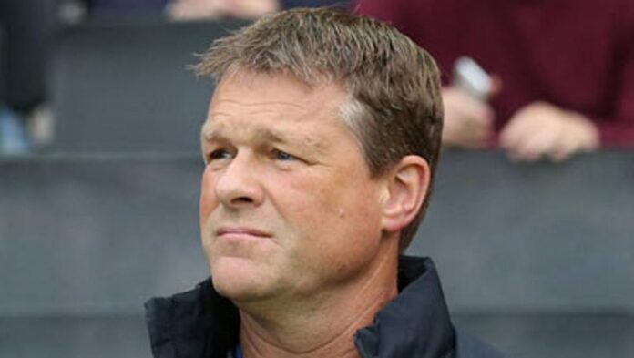 Erwin Koeman elogió a Frenkie de Jong