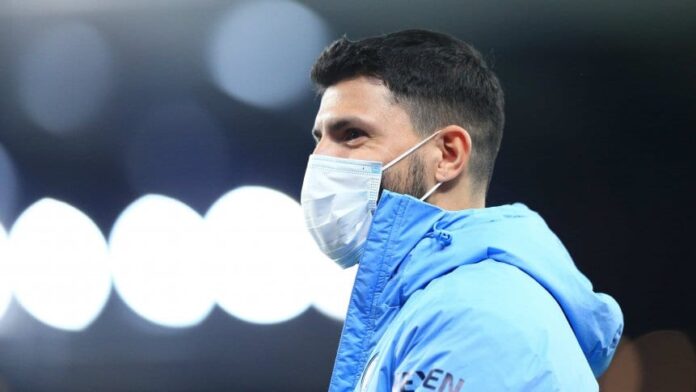 El Manchester City anuncia el adiós del Kun