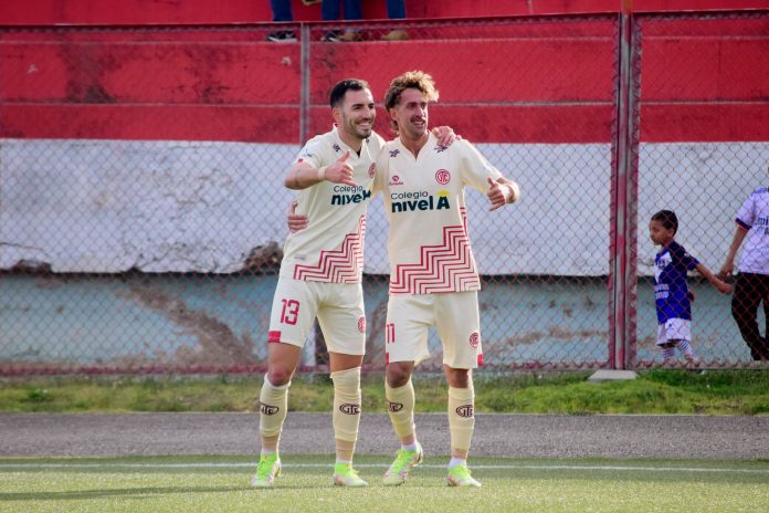 UTC venció 2-0 a Binacional y sale del fondo de la tabla