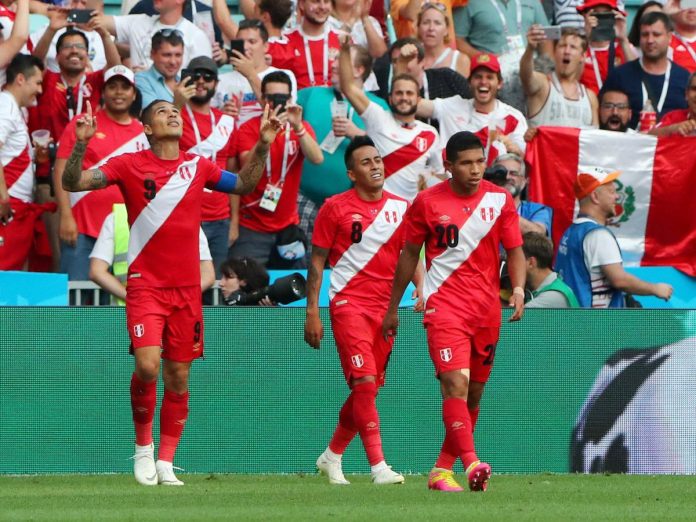 El equipo que paró Ricardo Gareca con miras al Perú vs. Australia