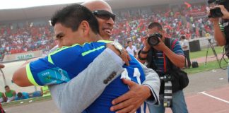 Ávila sobre Mosquera: "No te baja el dedo por uno o dos partidos, te respalda y trabaja mucho contigo"