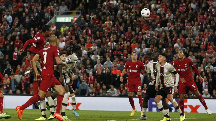 Liverpool venció por 2-1 a Ajax en la Champions League