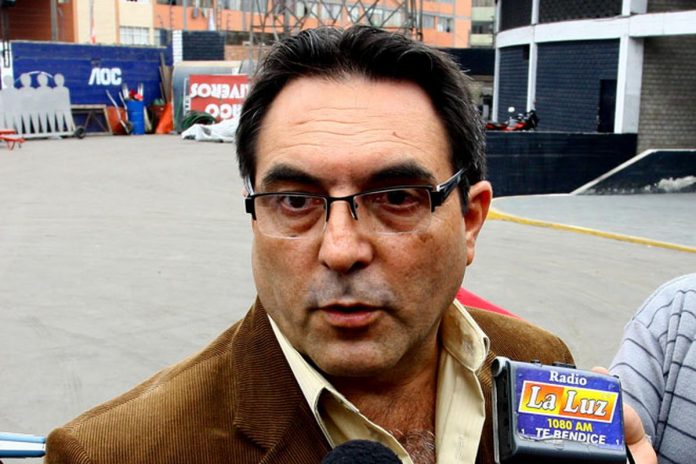 El exdirectivo de Alianza Lima, César Pinatte, pidió que se actúe de oficio por lo sucedido en contra de Kevin Quevedo en el Monumental