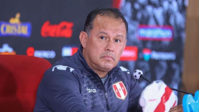 Los convocados de Juan Reynoso para enfrentar a Paraguay y Bolivia