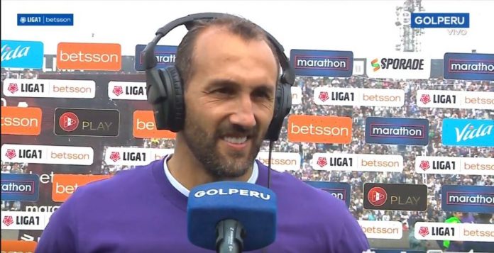 El goleador de Alianza Lima, Hernán Barcos, fue sustituido a los 40 minutos debido a una dolencia en la espalda. El Pirata fue pieza clave para la clasificación de los grones a la final