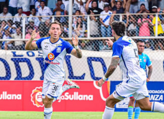 Alianza Atlético arrasa con Deportivo Garcilaso 3-0 en el Torneo Apertura 2024.