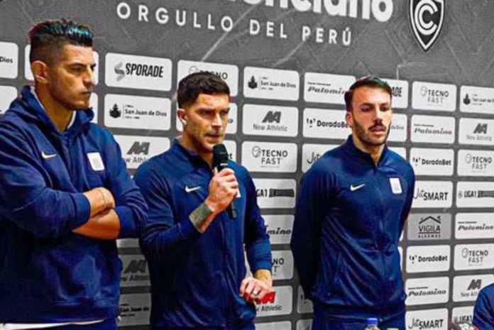 Jugadores de Alianza Lima se muestran en contra del arbitraje de la Liga 1. Fuente: Perú 21.