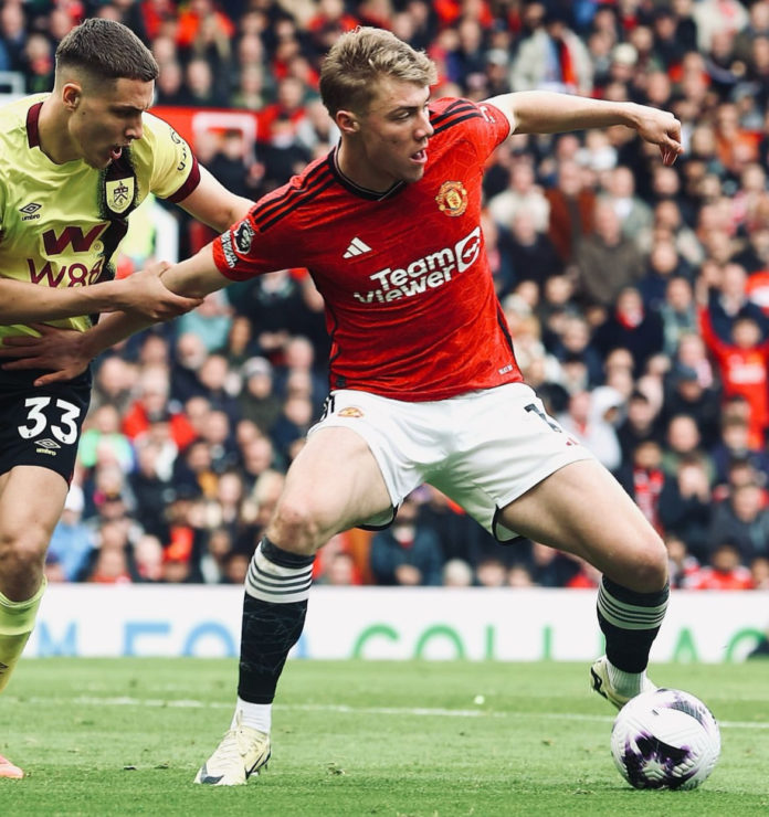 Premier League: Empate amargo para Manchester United contra Burnley.