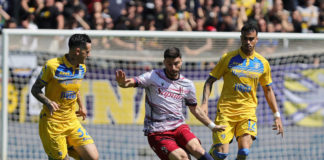 Serie A: Frosinone y Bologna empataron sin goles.