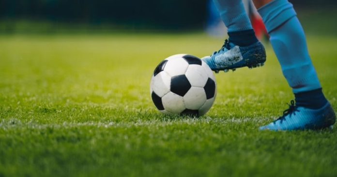 Domingo de fútbol: Horarios y canales hoy 21 de abril del 2024.