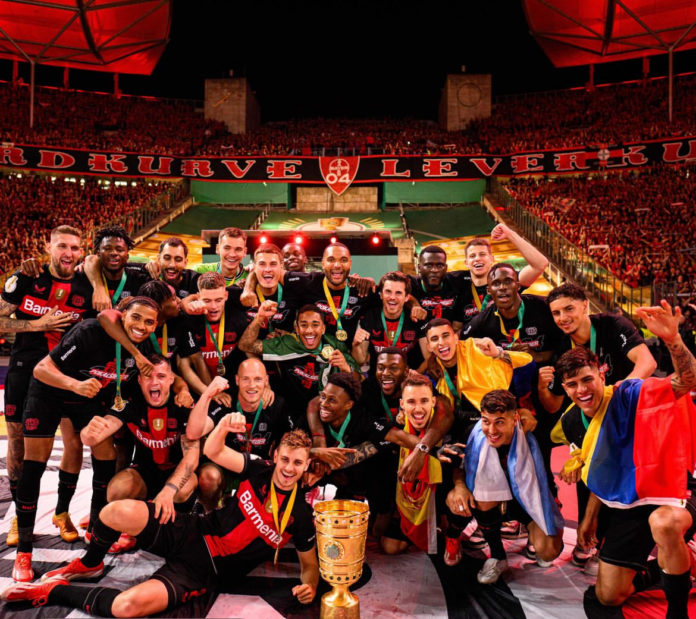 Bayer Leverkusen gana la Copa de Alemania tras derrotar 1-0 a Kaiserslautern.