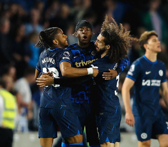 Chelsea derrota a Brighton and Hove en la Premier League por 2-1.