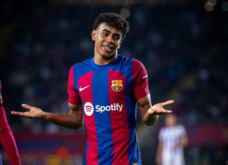 Raphinha sella la vitoria del Barcelona sobre Real Sociedad.